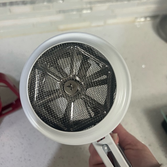 Rae Dunn Christmas Sifters - Picture 5 of 7